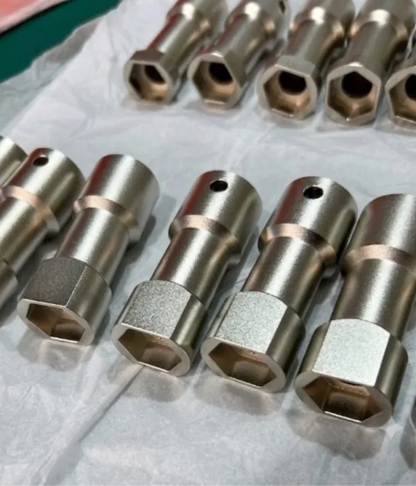 Niquelado con rectificador de corriente para galvanoplastia